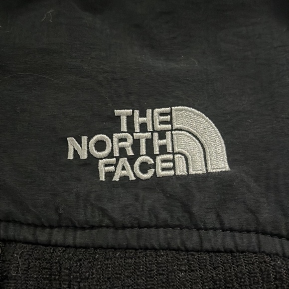 Mens -USED  - medium- the north face  -zip up jacket - Picture 2 of 3